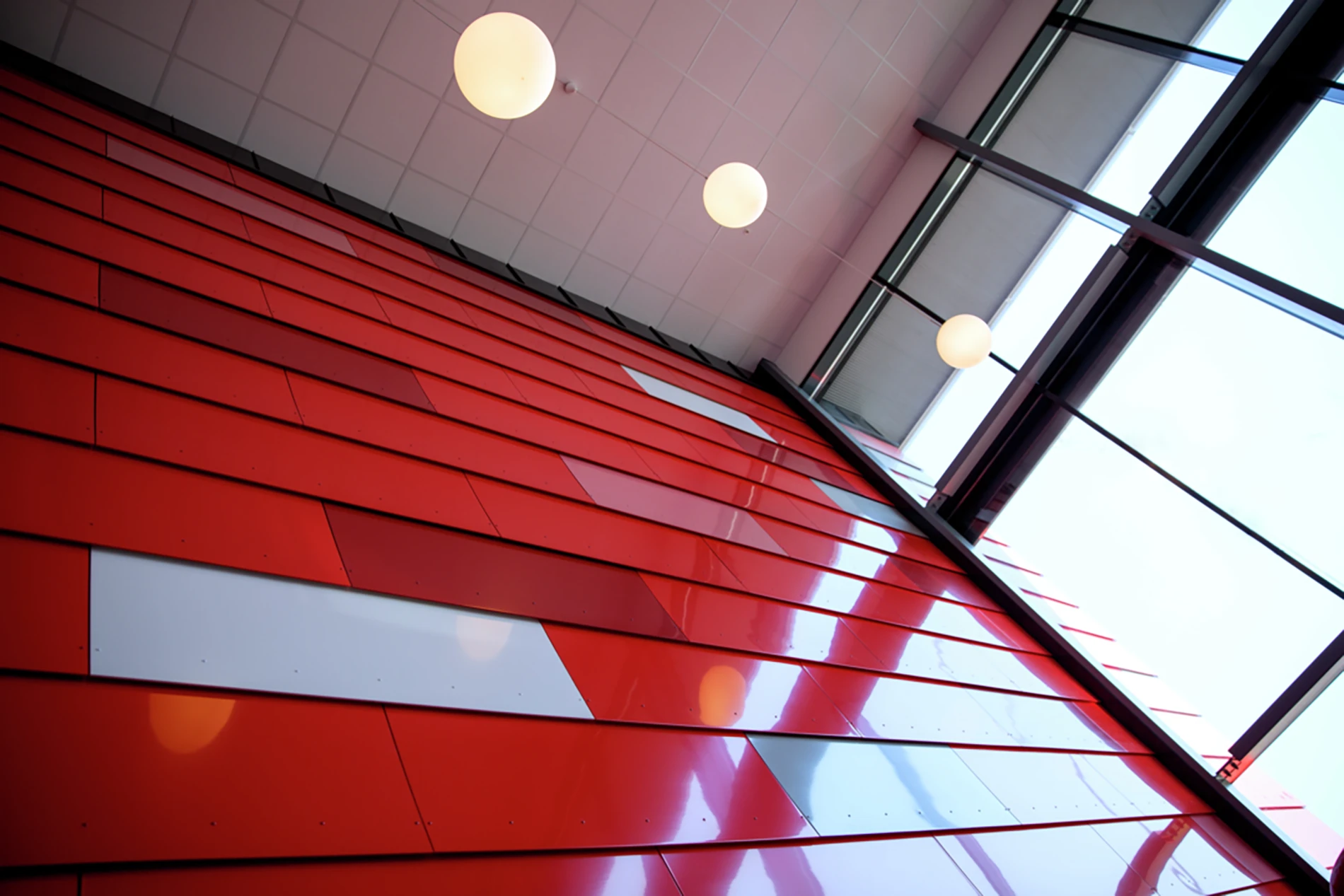 Steni_colour_adrenal_fire_Station_feature